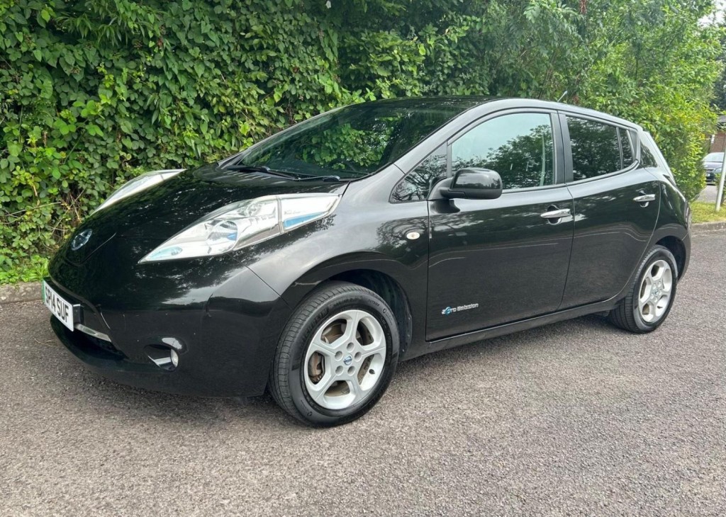 NISSAN LEAF