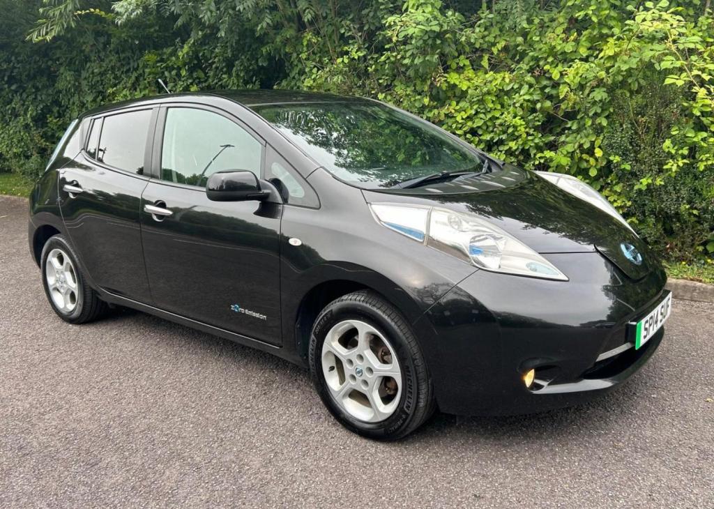 NISSAN LEAF