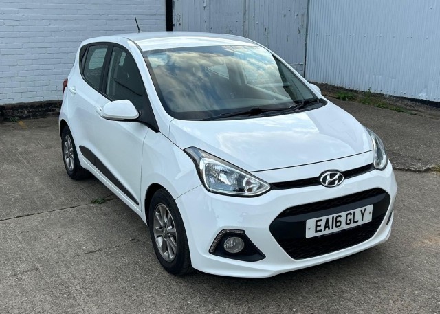 HYUNDAI I10 1.2 Premium Euro 5 5dr