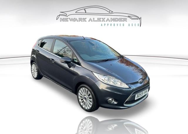 FORD FIESTA 1.6 Titanium 5dr