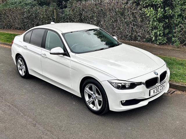 BMW 3 SERIES 2.0 318d SE Euro 5 (s/s) 4dr