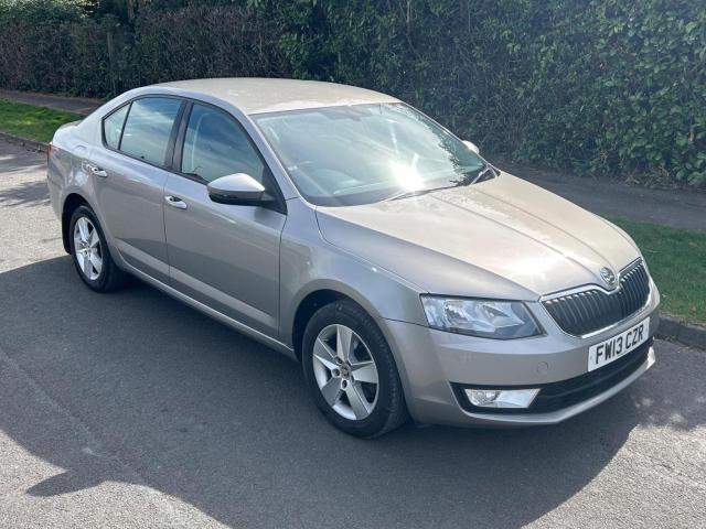 SKODA OCTAVIA 1.2 TSI SE Euro 5 (s/s) 5dr