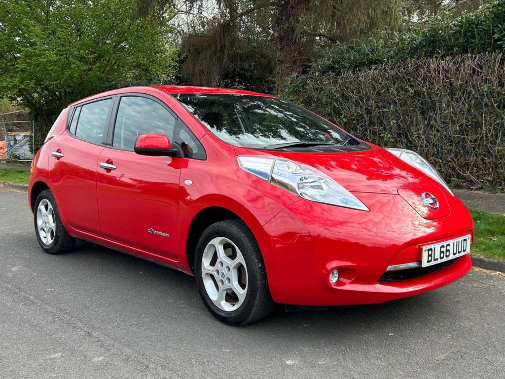 NISSAN LEAF
