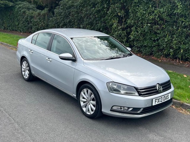 VOLKSWAGEN PASSAT 2.0 TDI BlueMotion Tech Highline DSG Euro 5 (s/s) 4dr
