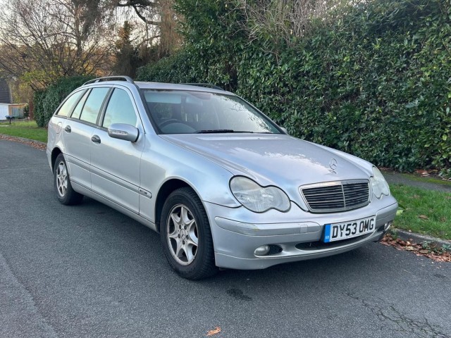 MERCEDES-BENZ C CLASS 1.8 C180 Kompressor SE 5dr