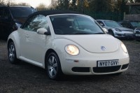 VOLKSWAGEN BEETLE