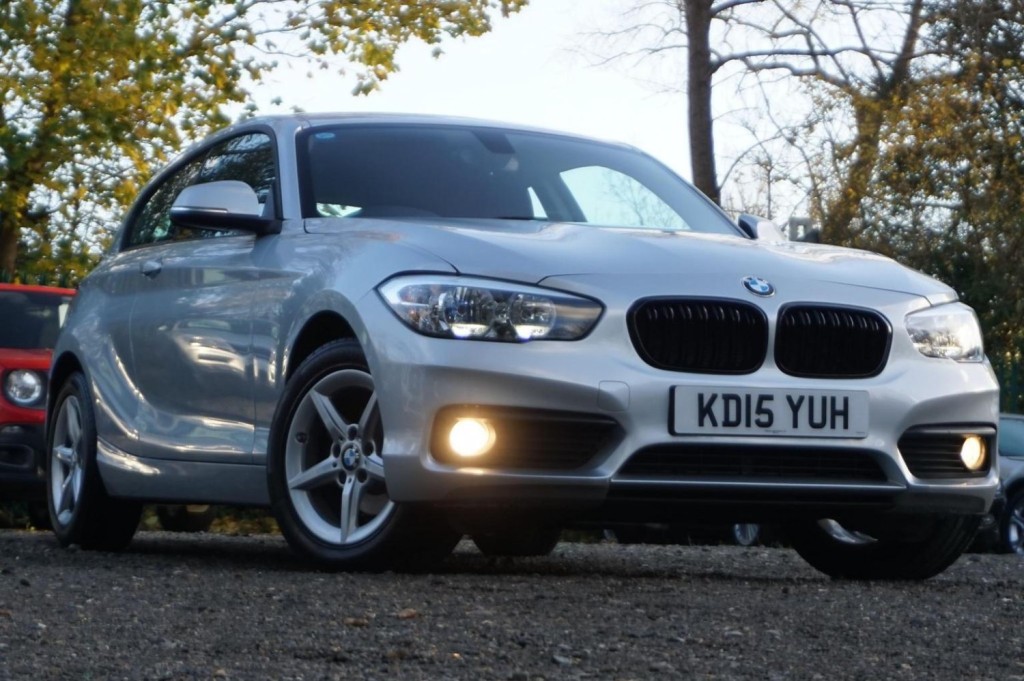 BMW 1 SERIES