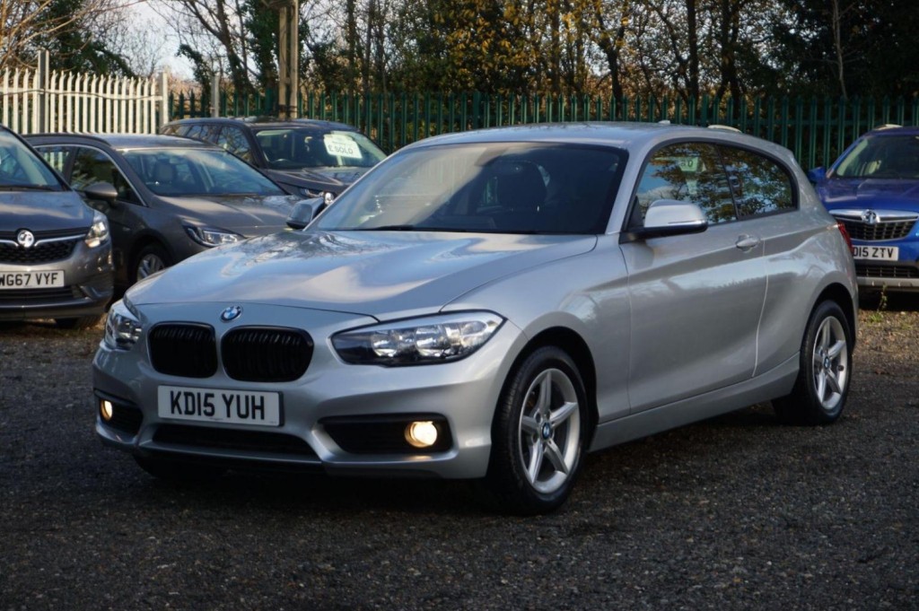 BMW 1 SERIES
