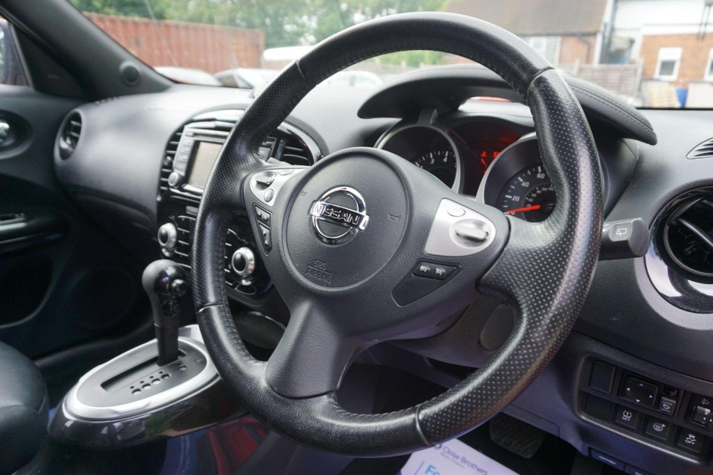 NISSAN JUKE
