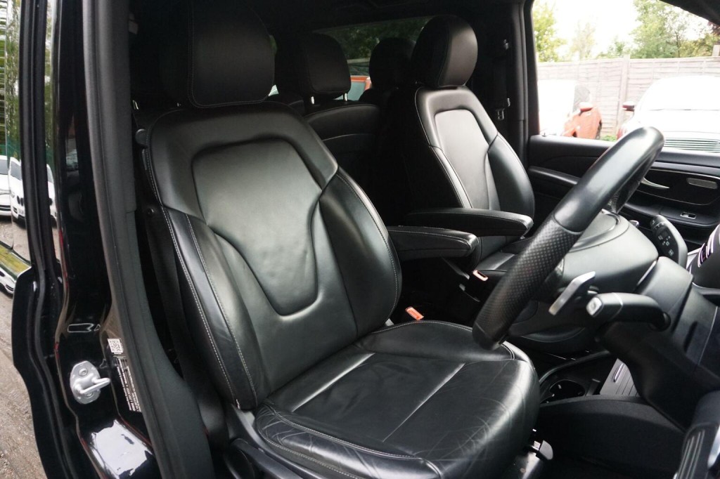 MERCEDES-BENZ V CLASS