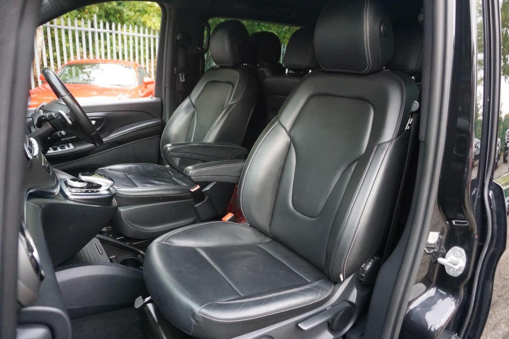 MERCEDES-BENZ V CLASS