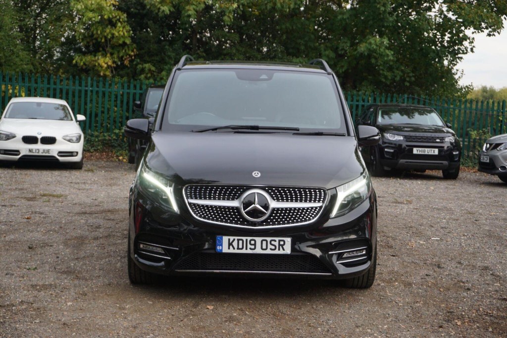 MERCEDES-BENZ V CLASS
