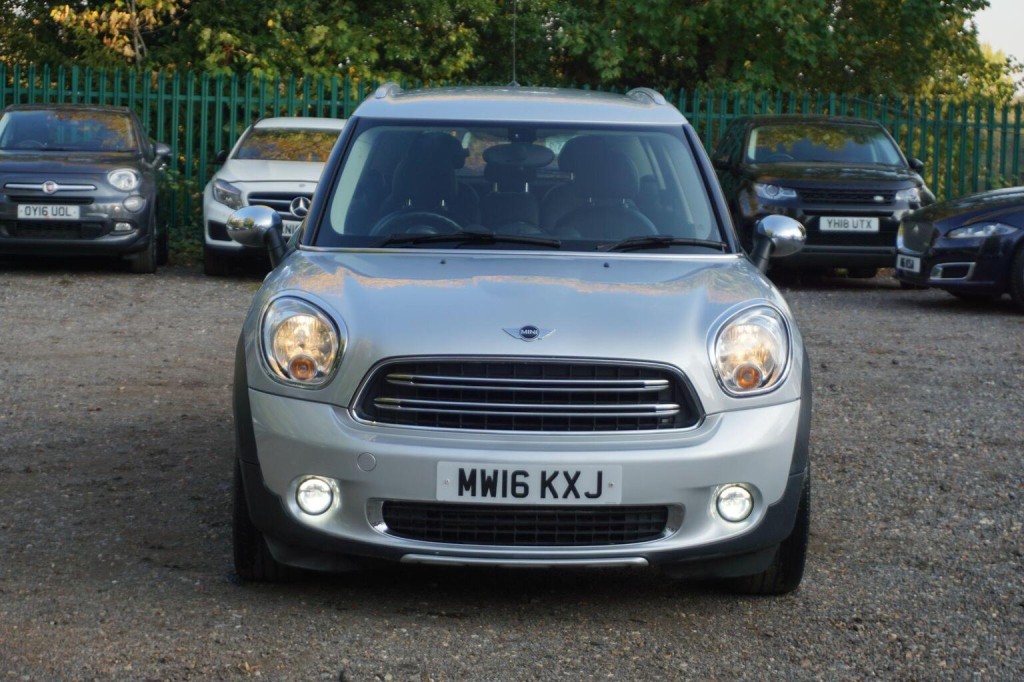 MINI COUNTRYMAN