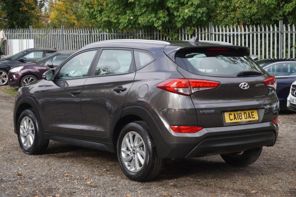 HYUNDAI TUCSON