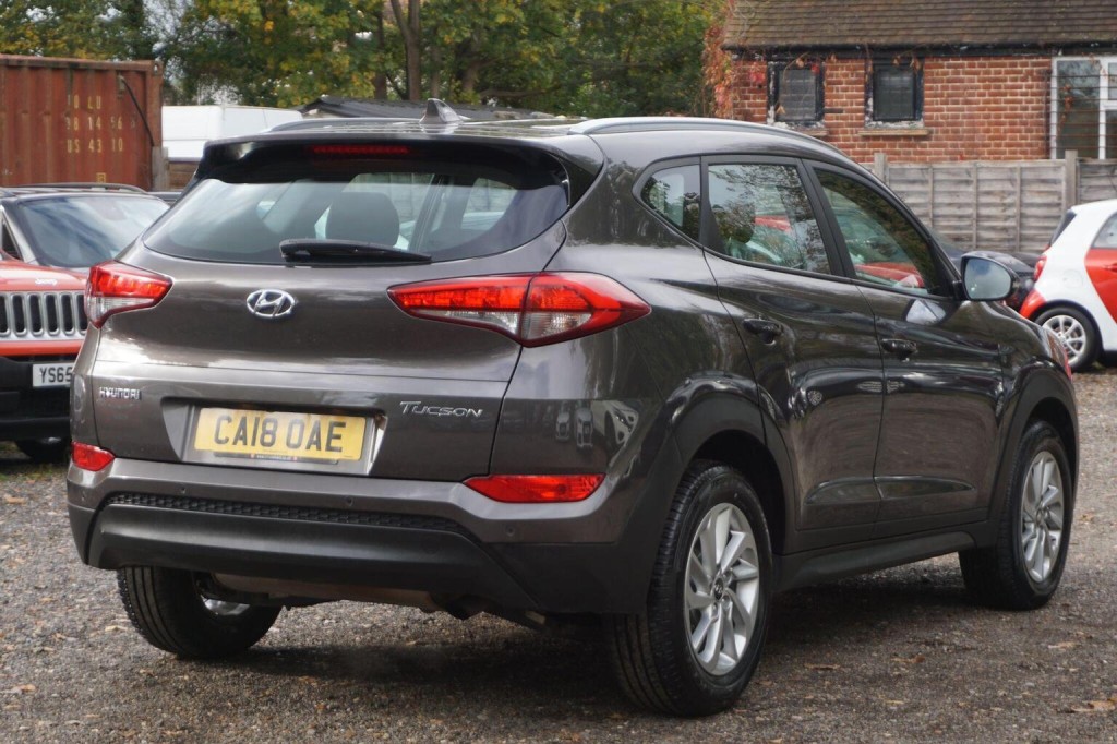 HYUNDAI TUCSON