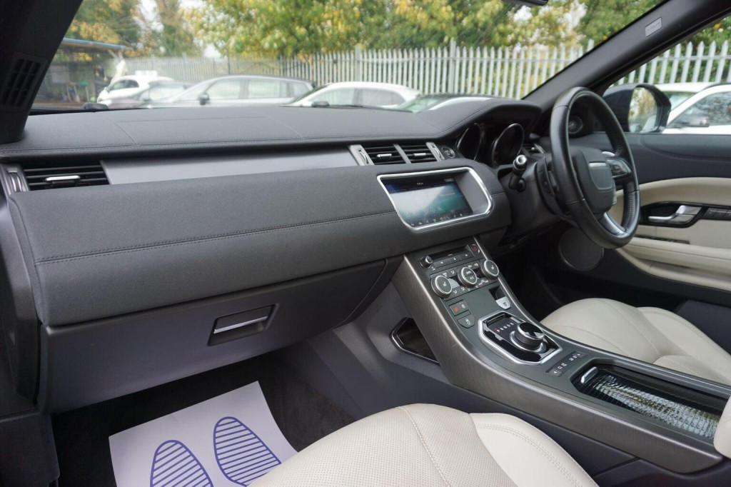 LAND ROVER RANGE ROVER EVOQUE