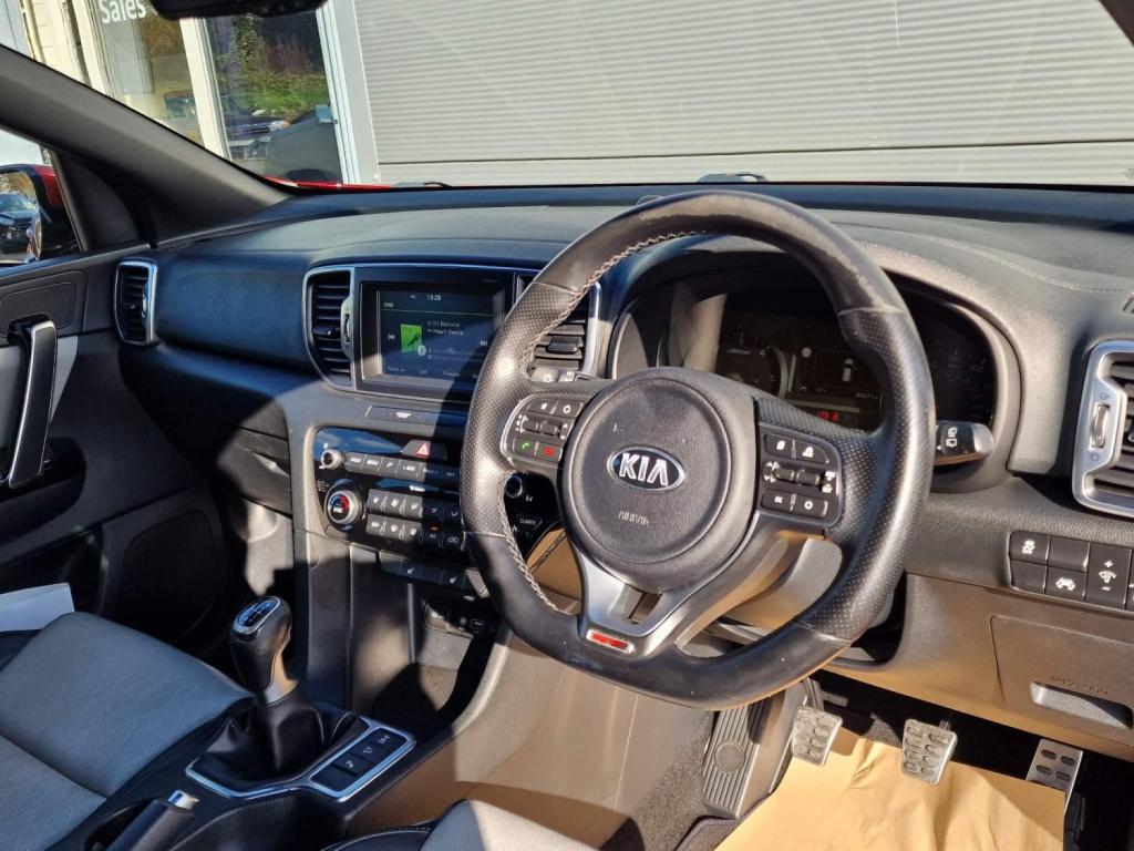 KIA SPORTAGE