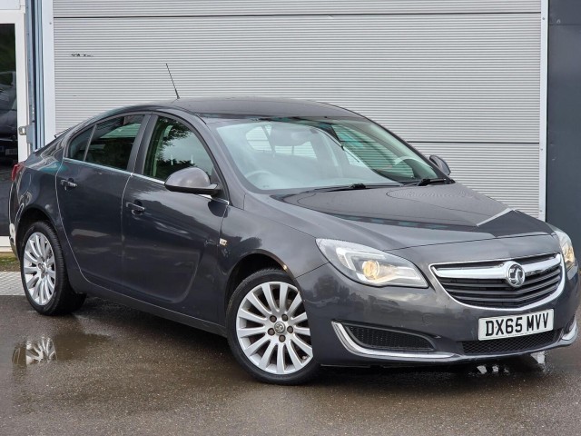 VAUXHALL INSIGNIA