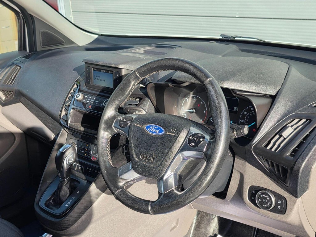 FORD TRANSIT CONNECT