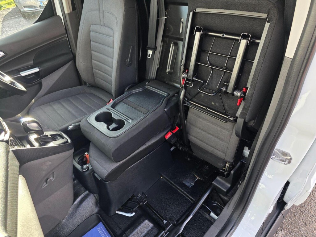 FORD TRANSIT CONNECT