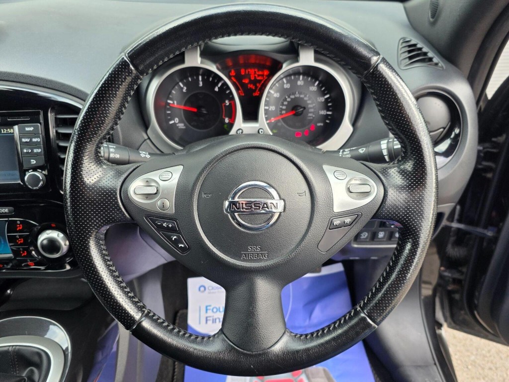 NISSAN JUKE
