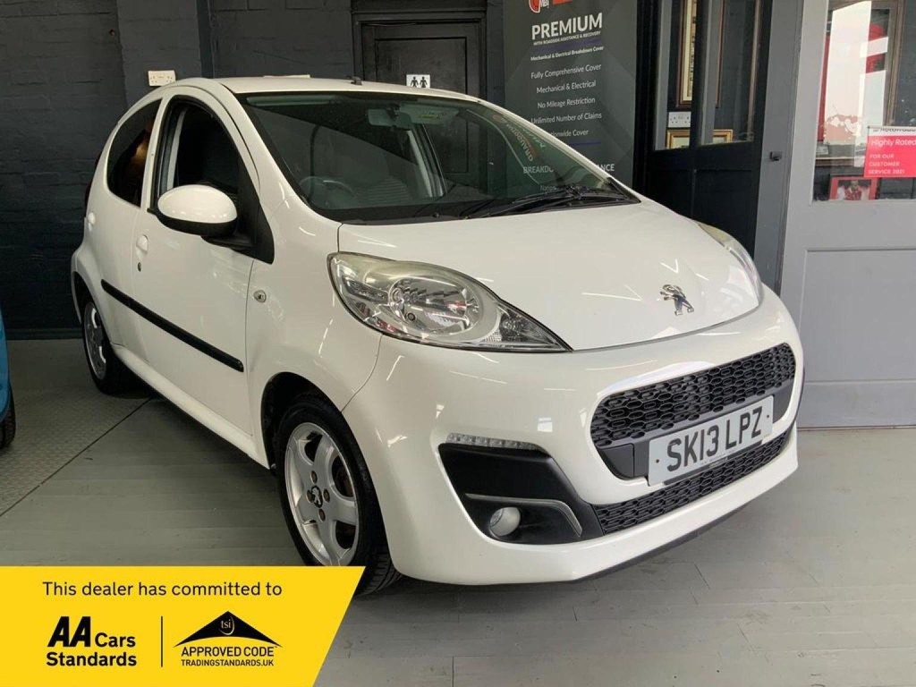 PEUGEOT 107 1.0 12V Allure Euro 5 5dr