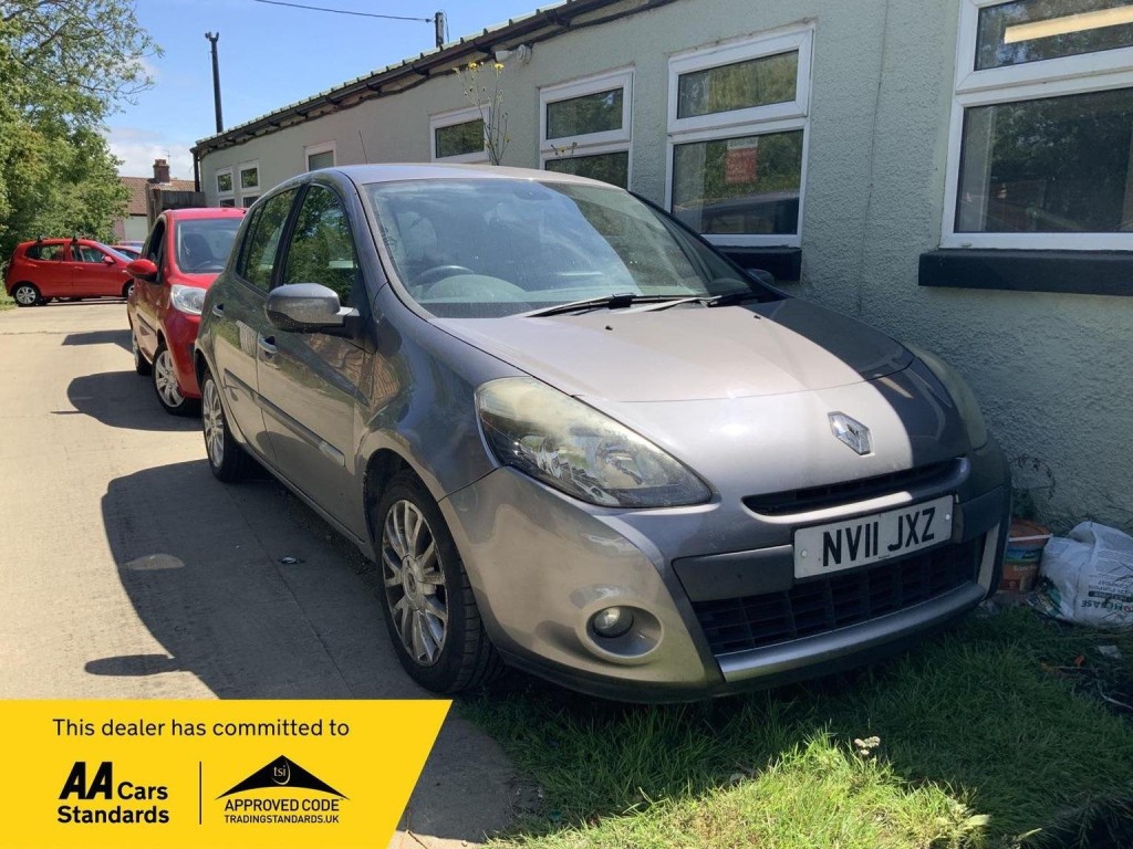 RENAULT CLIO 1.5 dCi Dynamique TomTom Euro 5 5dr