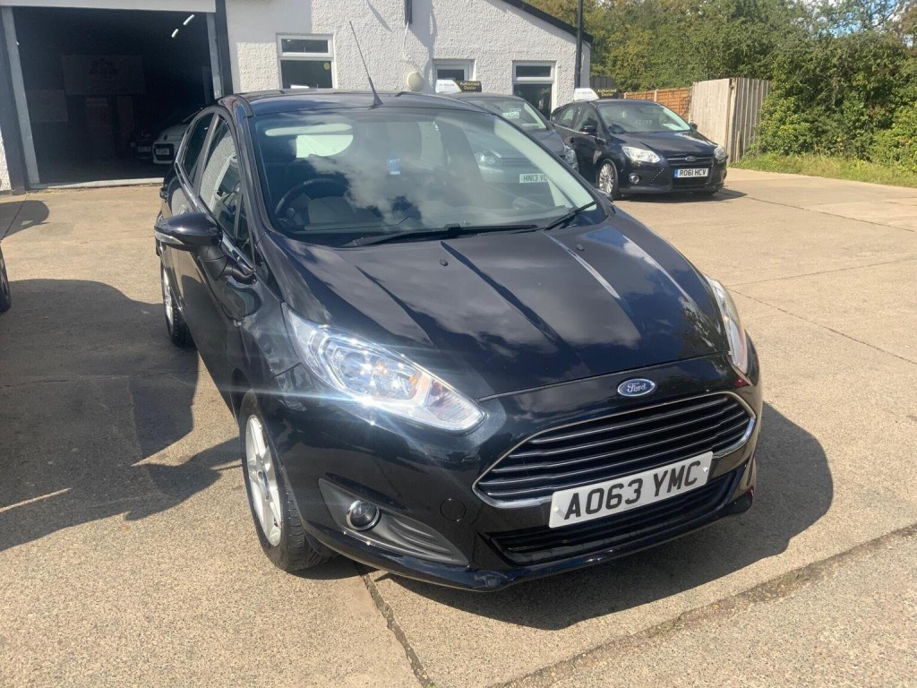 FORD FIESTA 1.6 Zetec Powershift Euro 5 5dr