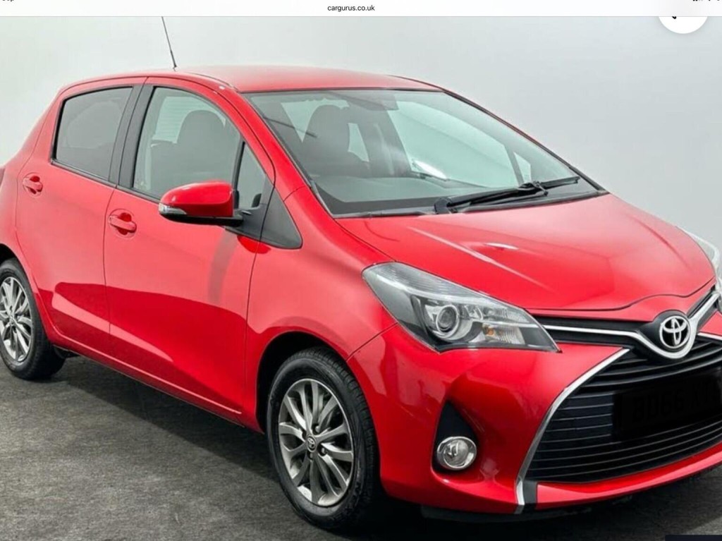 TOYOTA YARIS 1.0 VVT-i Icon Euro 6 5dr