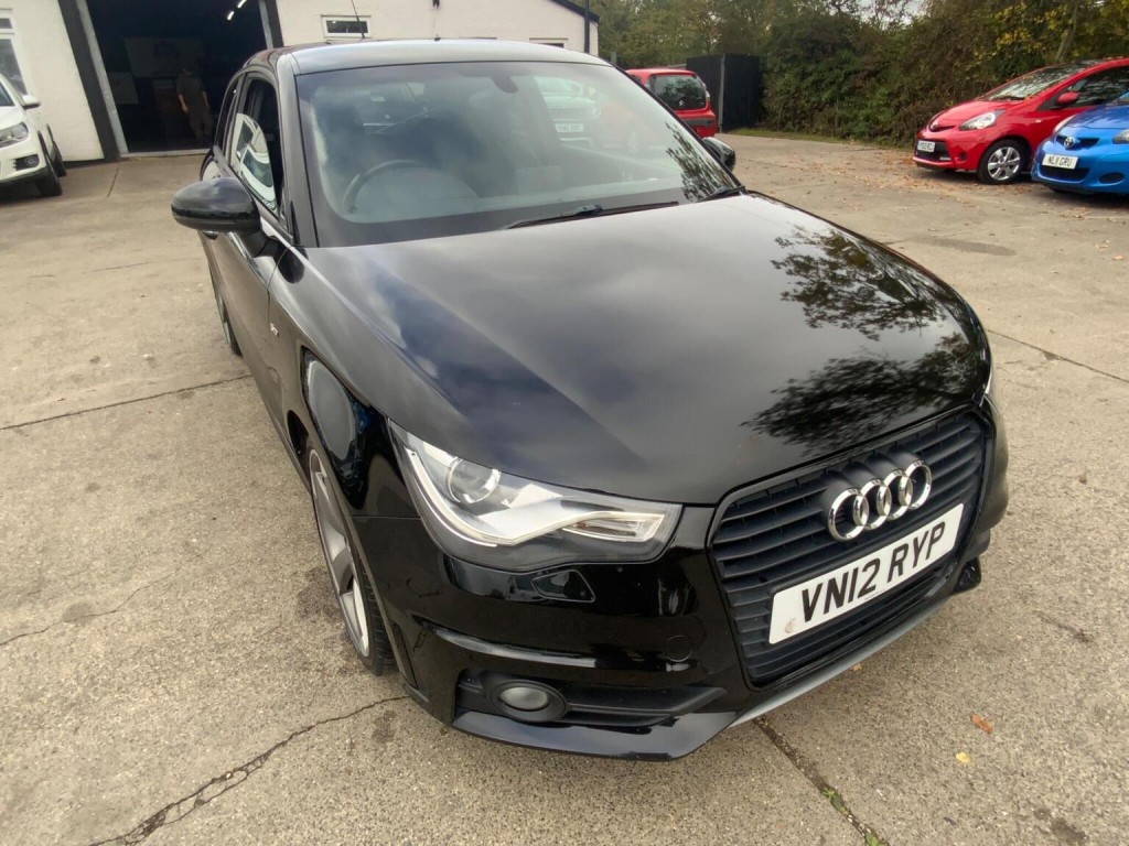 AUDI A1 2.0 TDI Black Edition Euro 5 (s/s) 3dr