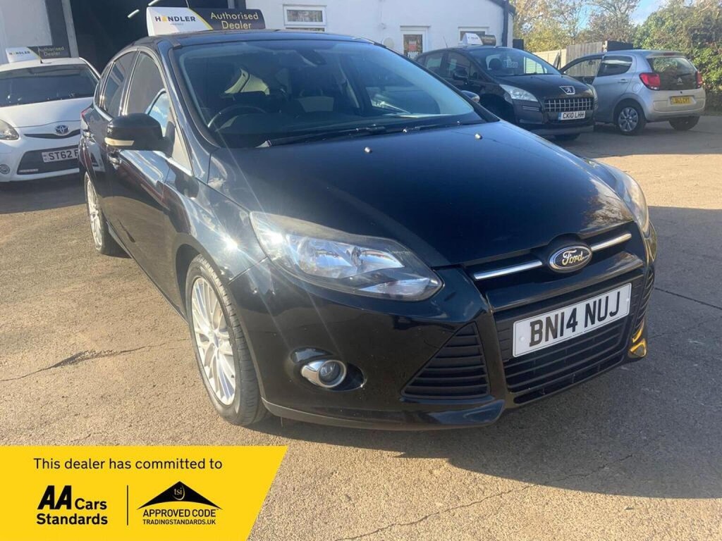 FORD FOCUS 1.6 Zetec Euro 5 5dr