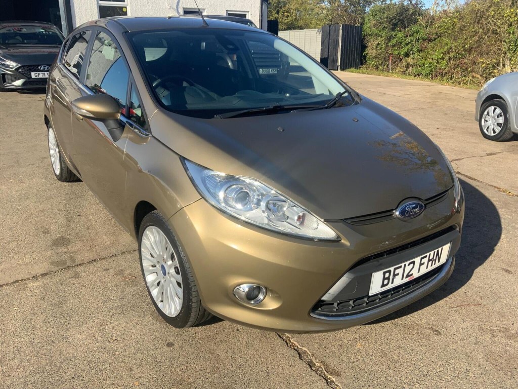 FORD FIESTA 1.4 Titanium 5dr