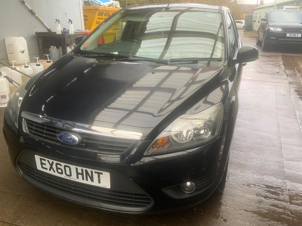 FORD FOCUS 1.6 Zetec 5dr