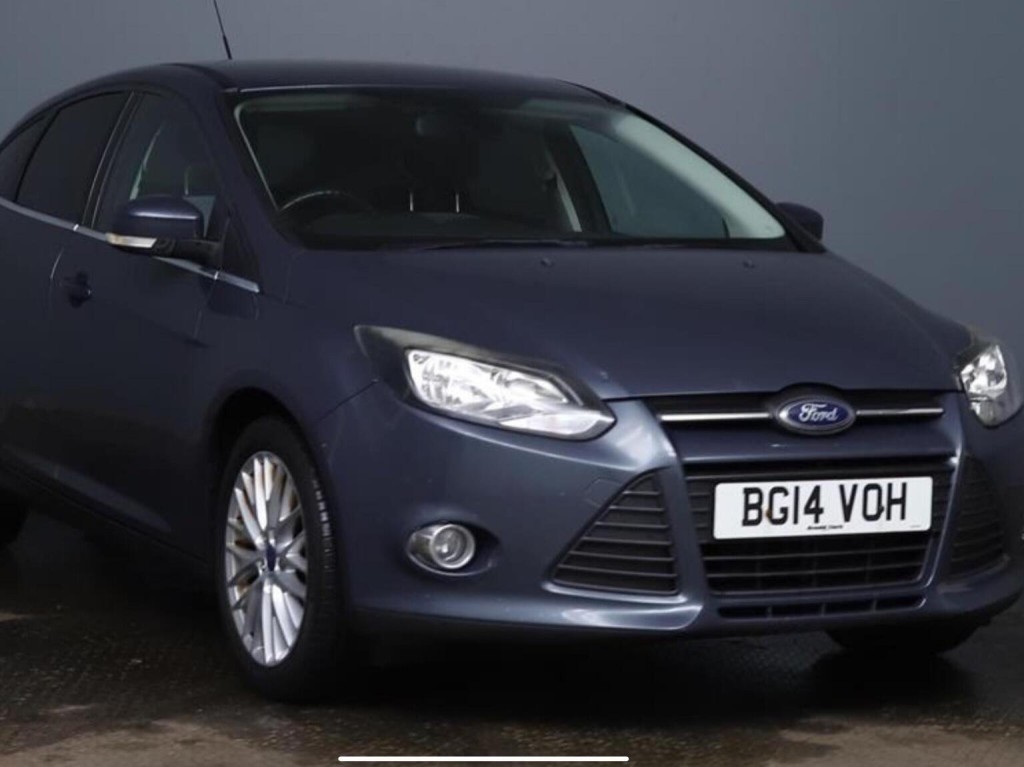 FORD FOCUS 1.0T EcoBoost Zetec Euro 5 (s/s) 5dr