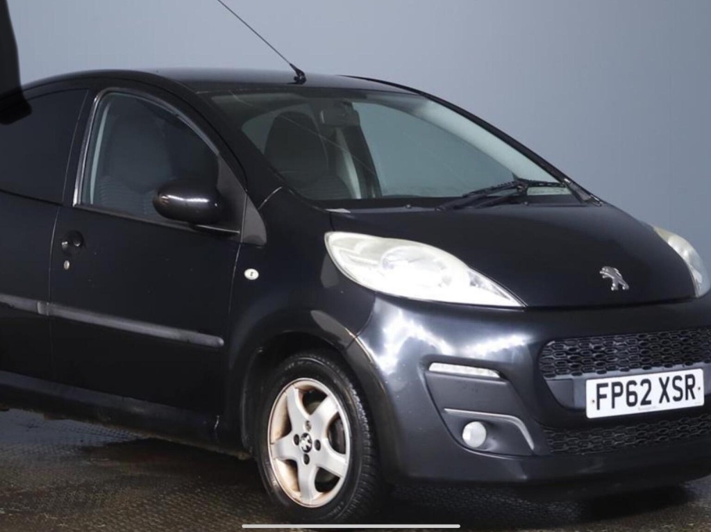 PEUGEOT 107 1.0 12V Allure Euro 5 5dr