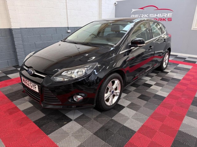 FORD FOCUS 1.6 Zetec Powershift Euro 5 5dr