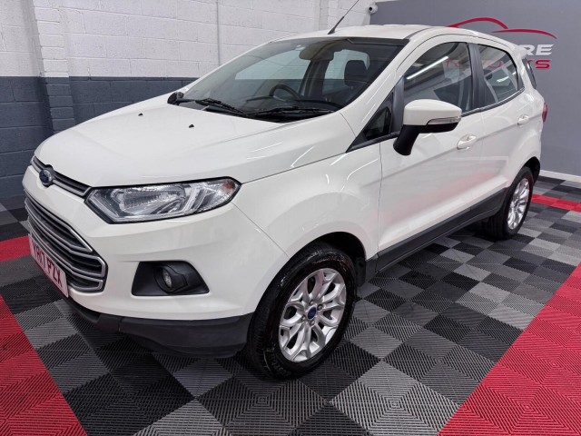 FORD ECOSPORT 1.5 Zetec 2WD Euro 5 5dr
