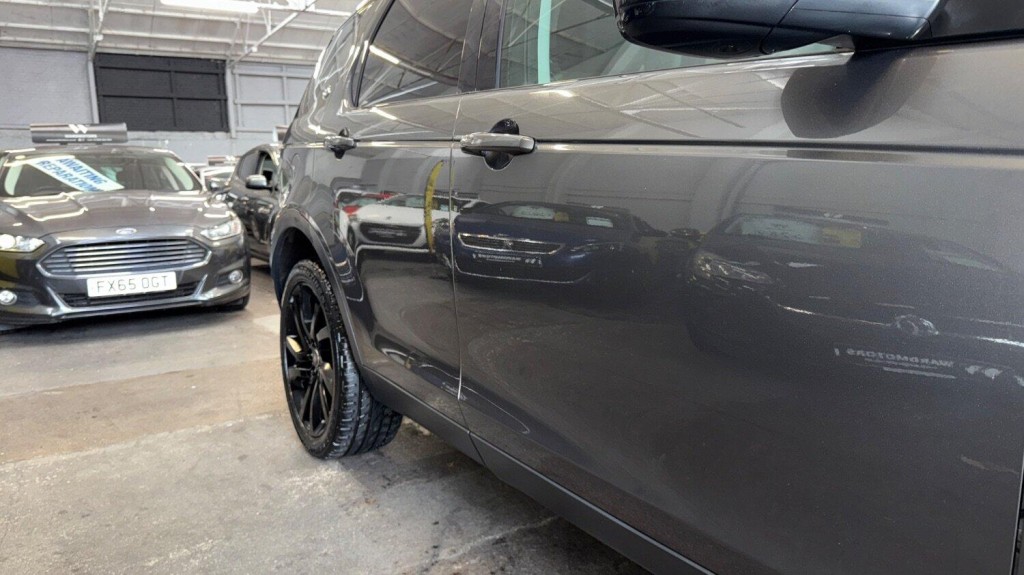 LAND ROVER DISCOVERY SPORT