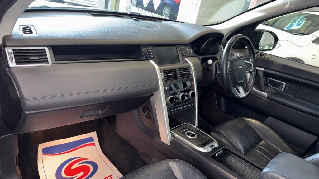 LAND ROVER DISCOVERY SPORT