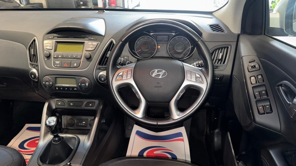 HYUNDAI IX35