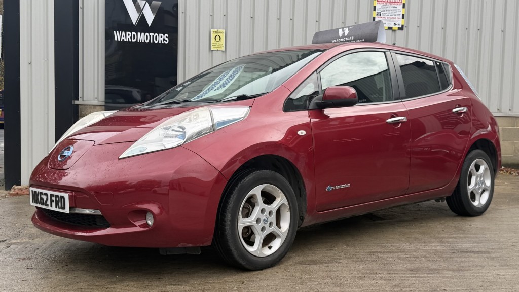 NISSAN LEAF