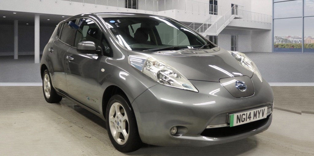 NISSAN LEAF