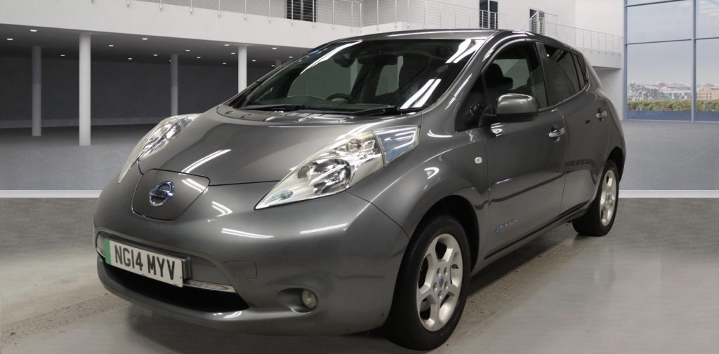 NISSAN LEAF
