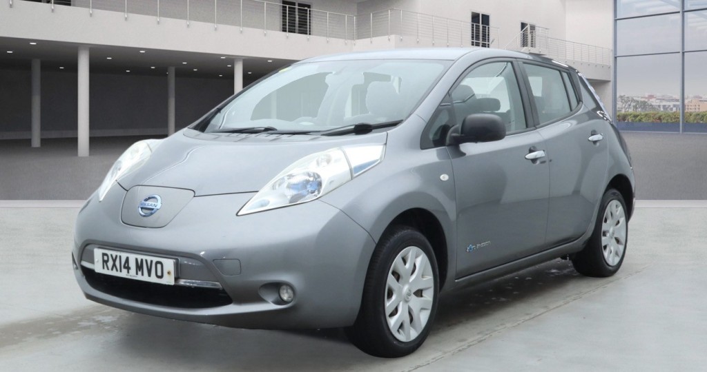 NISSAN LEAF