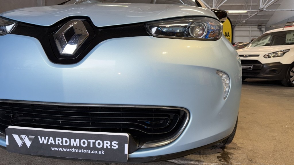 RENAULT ZOE