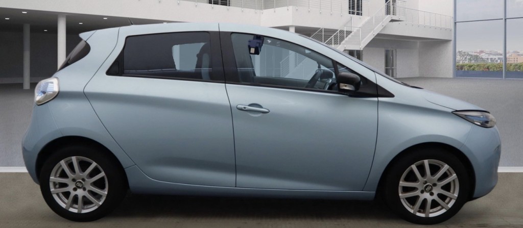 RENAULT ZOE
