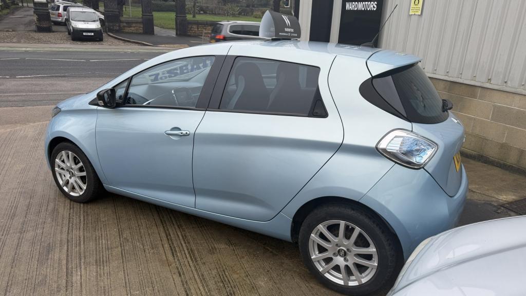 RENAULT ZOE