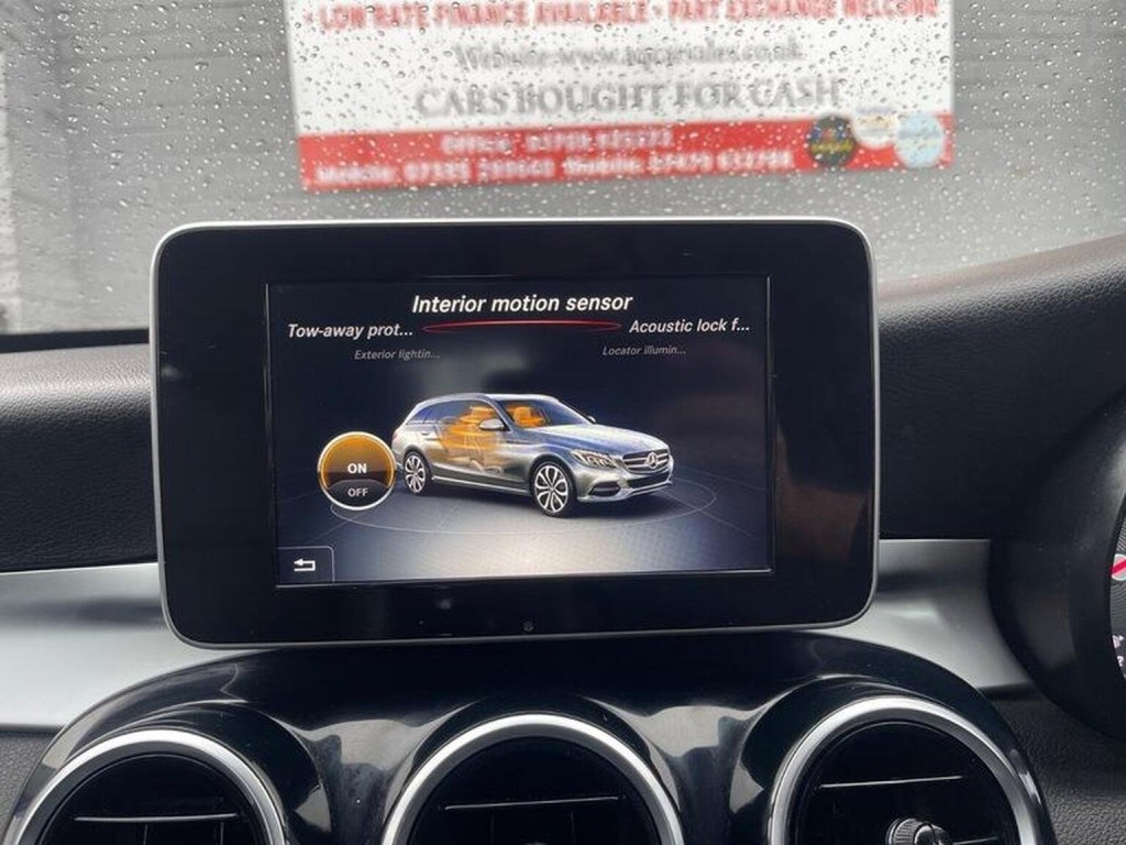 MERCEDES-BENZ C CLASS