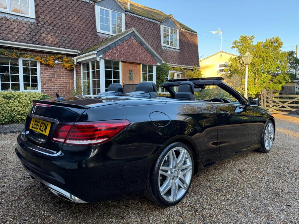 MERCEDES-BENZ E CLASS