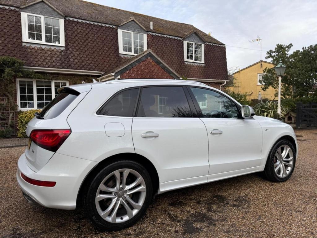 AUDI SQ5